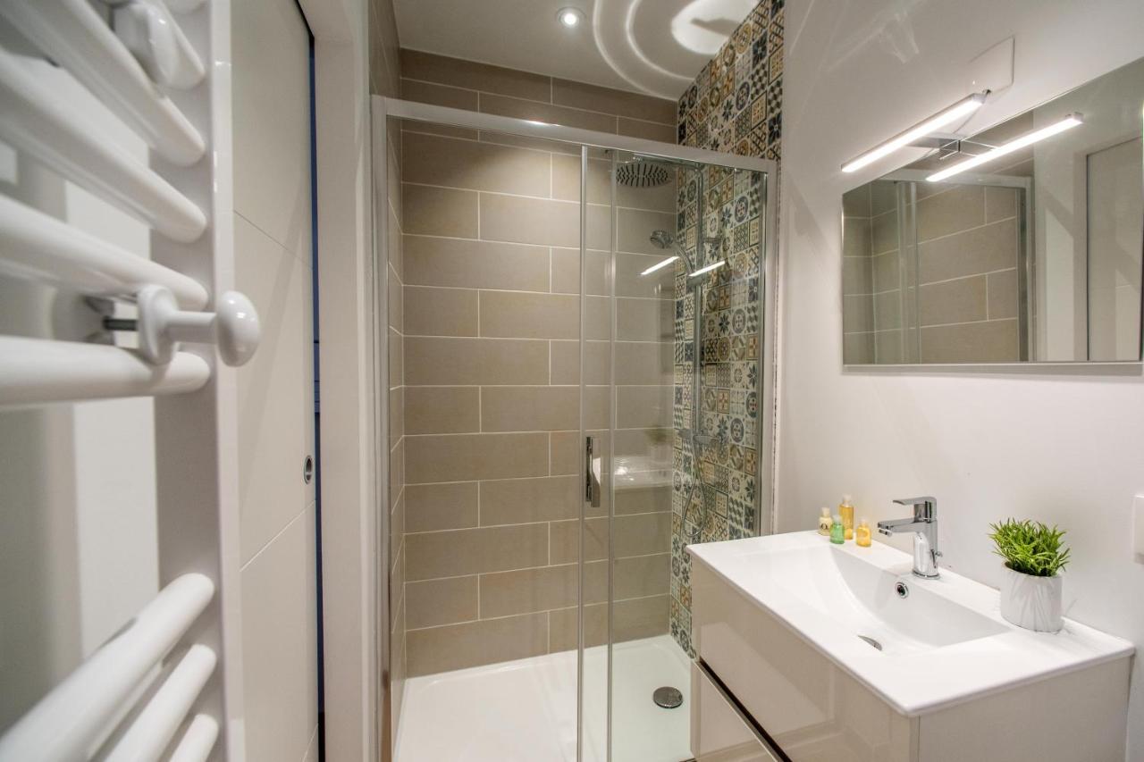 Appart-hotel De Standing Avec Jacuzzi Privatisable En Option Apartment